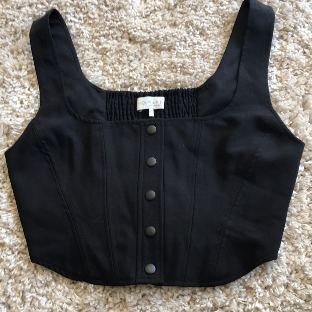 WAYF brand size medium